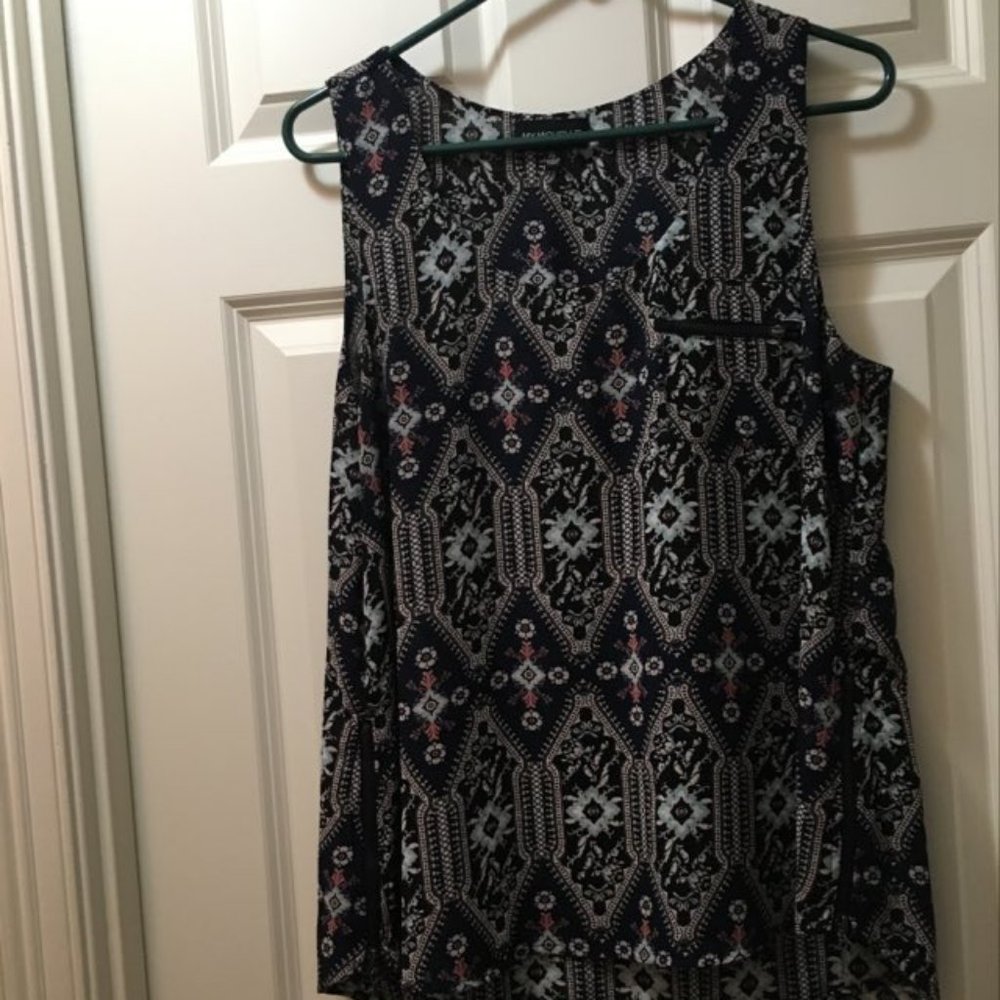 Zipped tank blouse